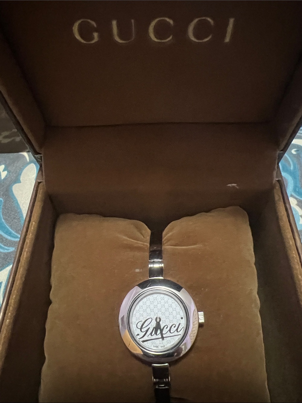 Gucci Silver Tone Women's Logo Dial Watch